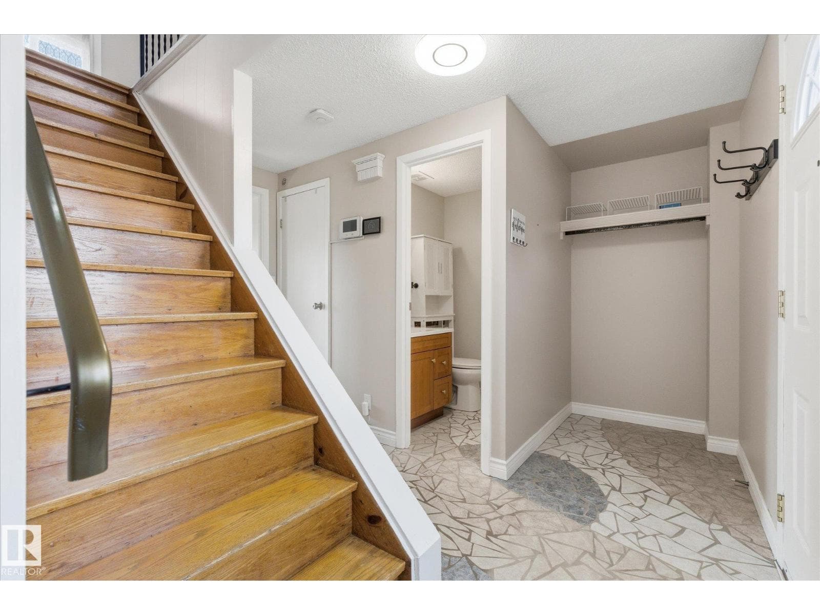 81 RIDGEWOOD TC — photo 5