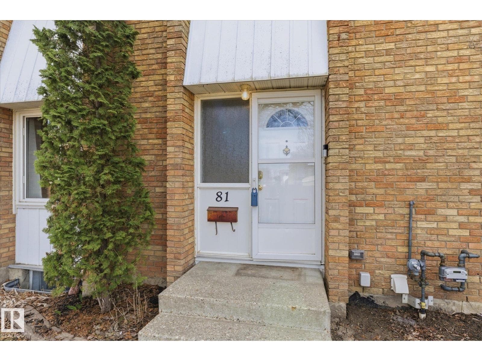 81 RIDGEWOOD TC — photo 2