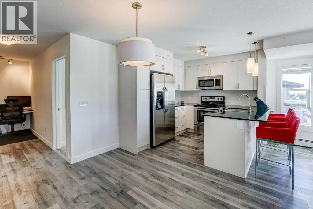 2406, 240 Skyview Ranch Road NE — photo 3