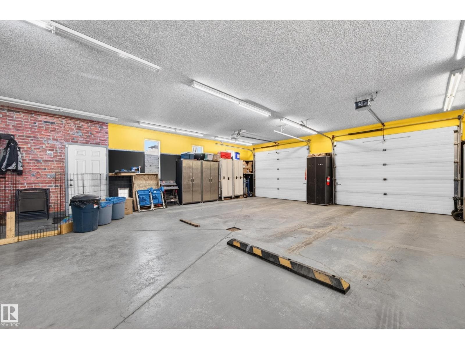 4217 55 AV — photo 3