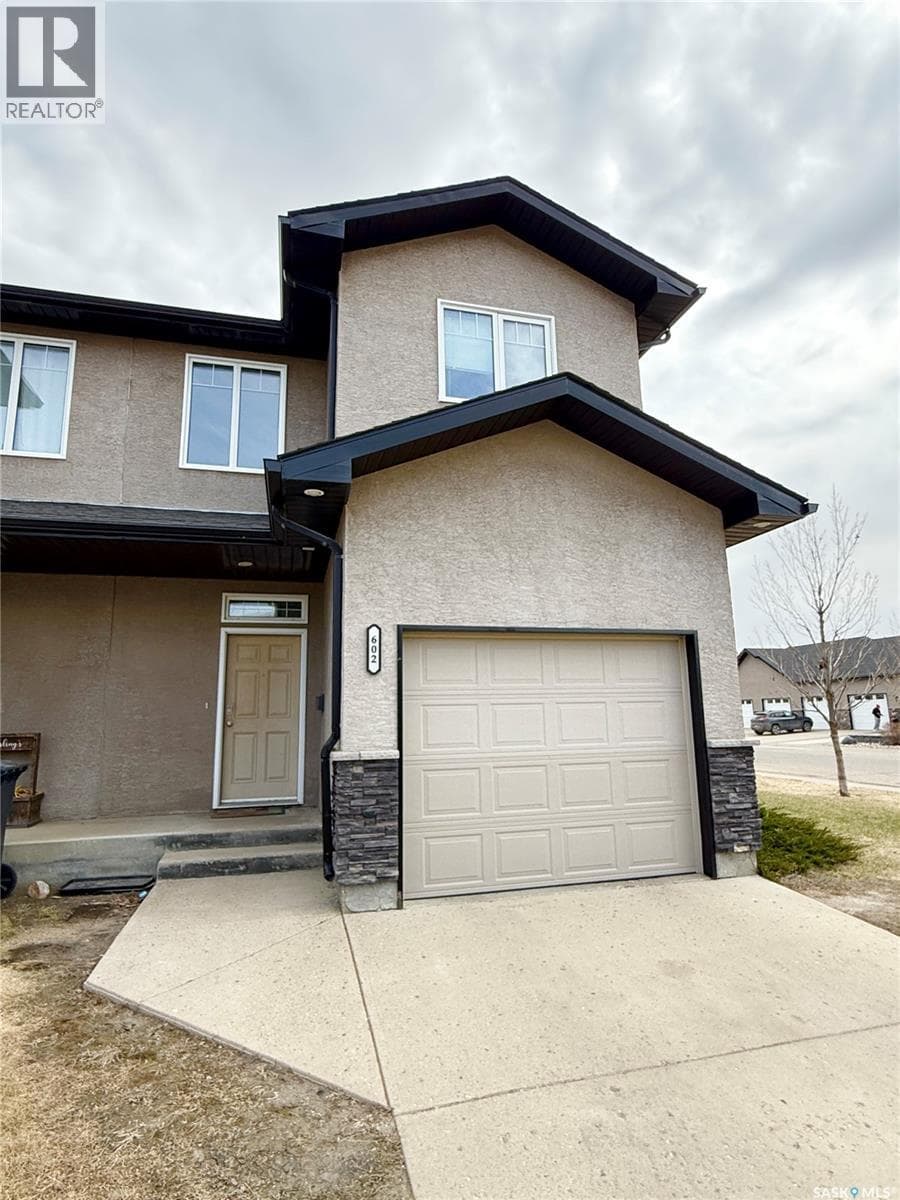 602 Barber CRESCENT