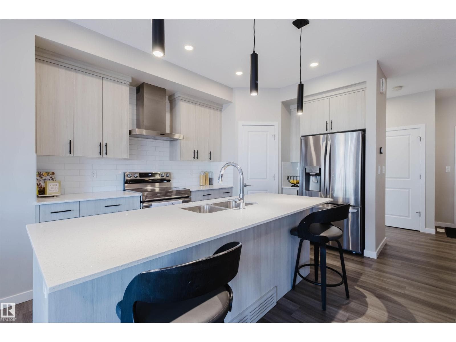 5612 HAWTHORN WY SW — photo 4