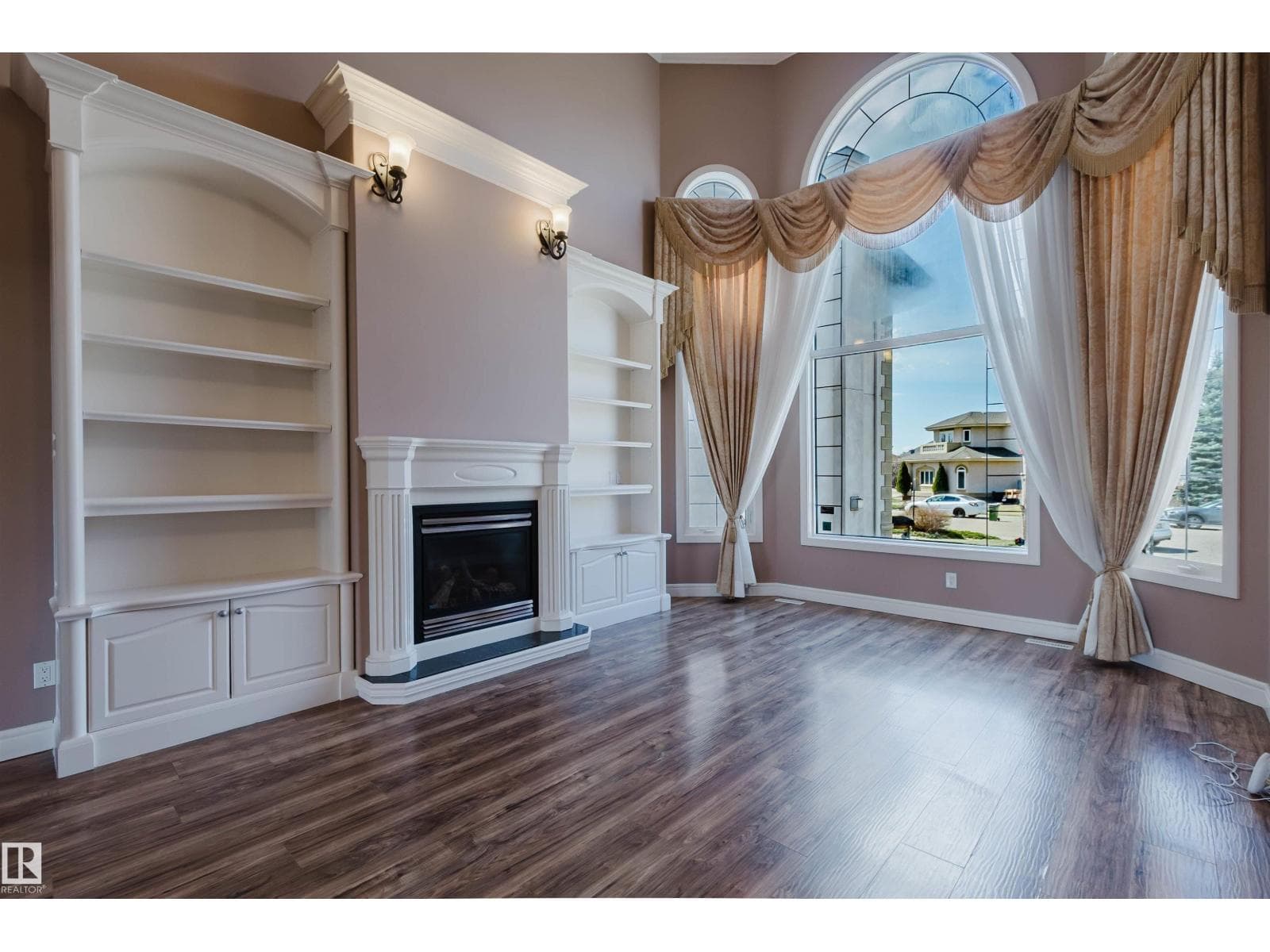 2408 TEGLER GR NW — photo 5