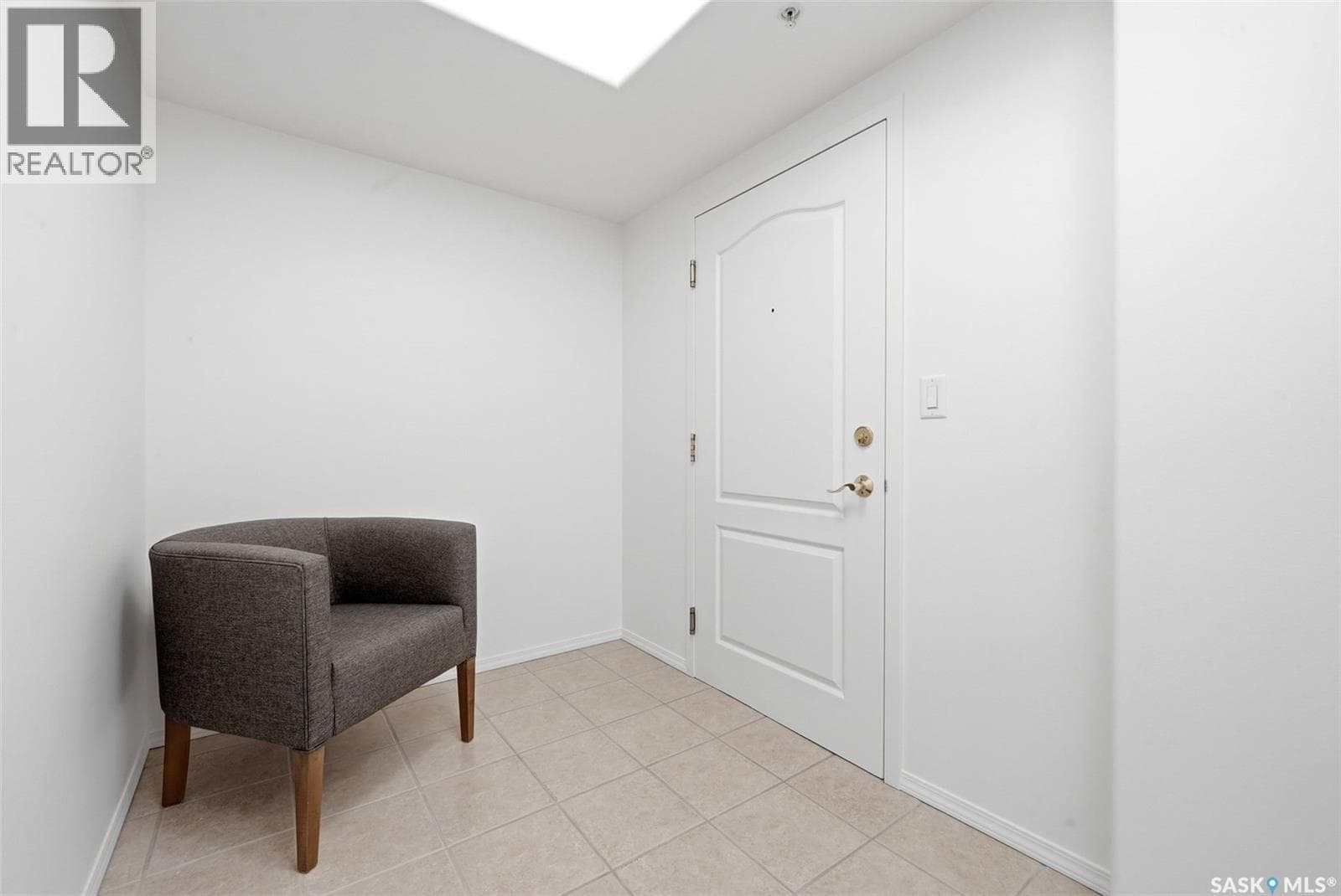 226 2330 Hamilton STREET — photo 4