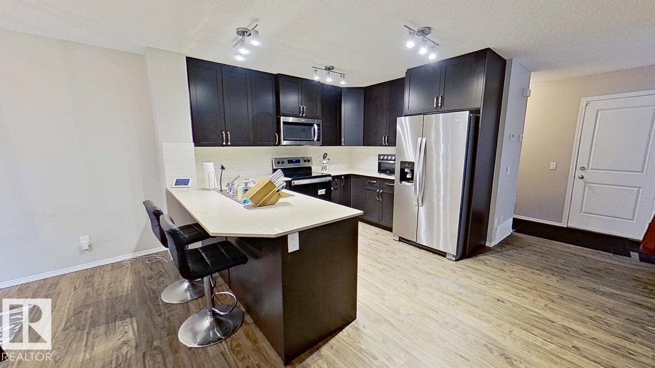 51 SPRUCE GARDENS CR — photo 5