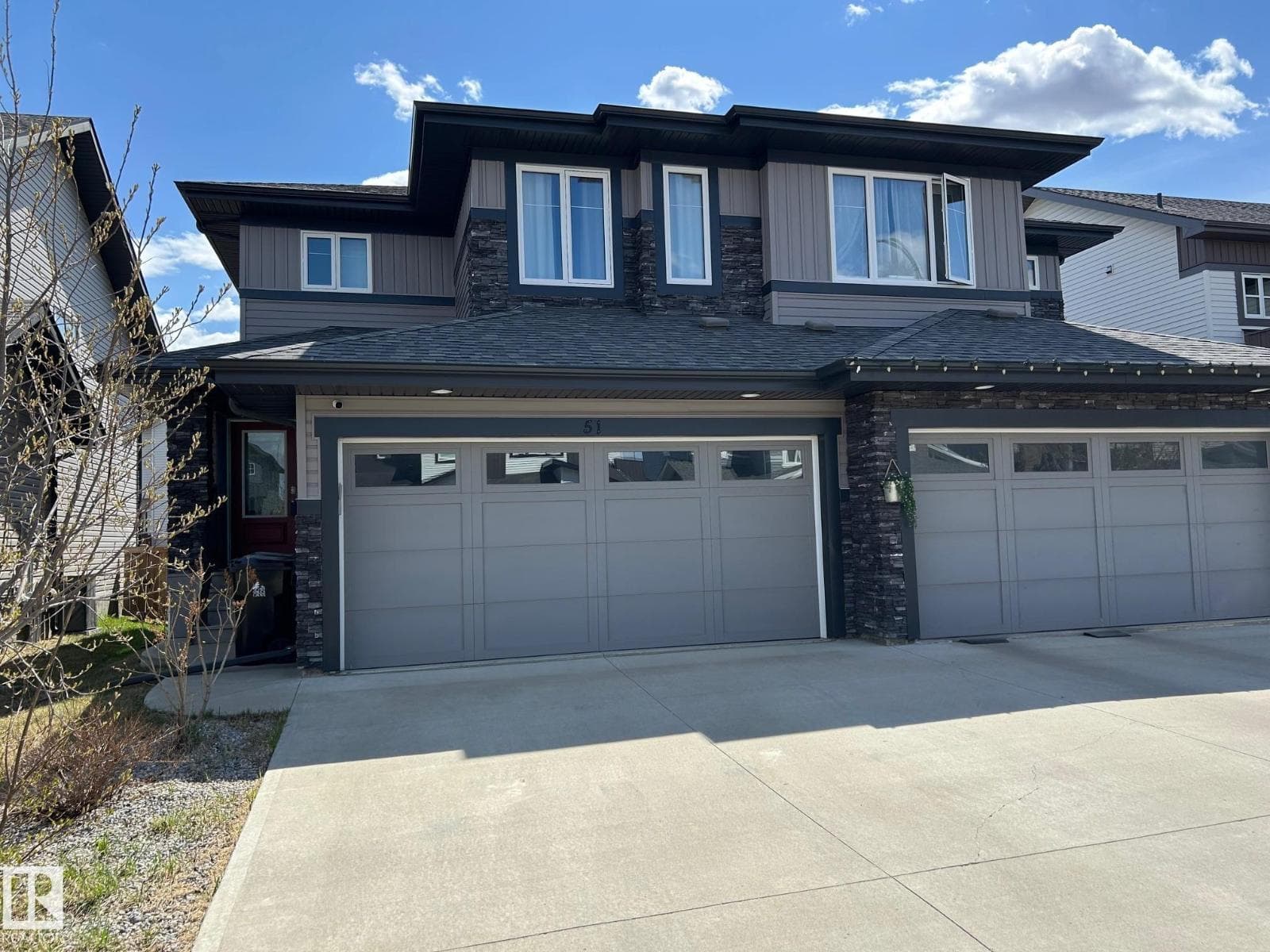 51 SPRUCE GARDENS CR