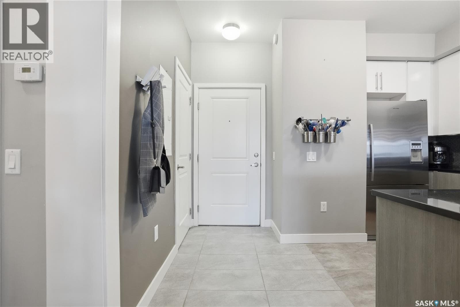 206 2255 ANGUS STREET — photo 5