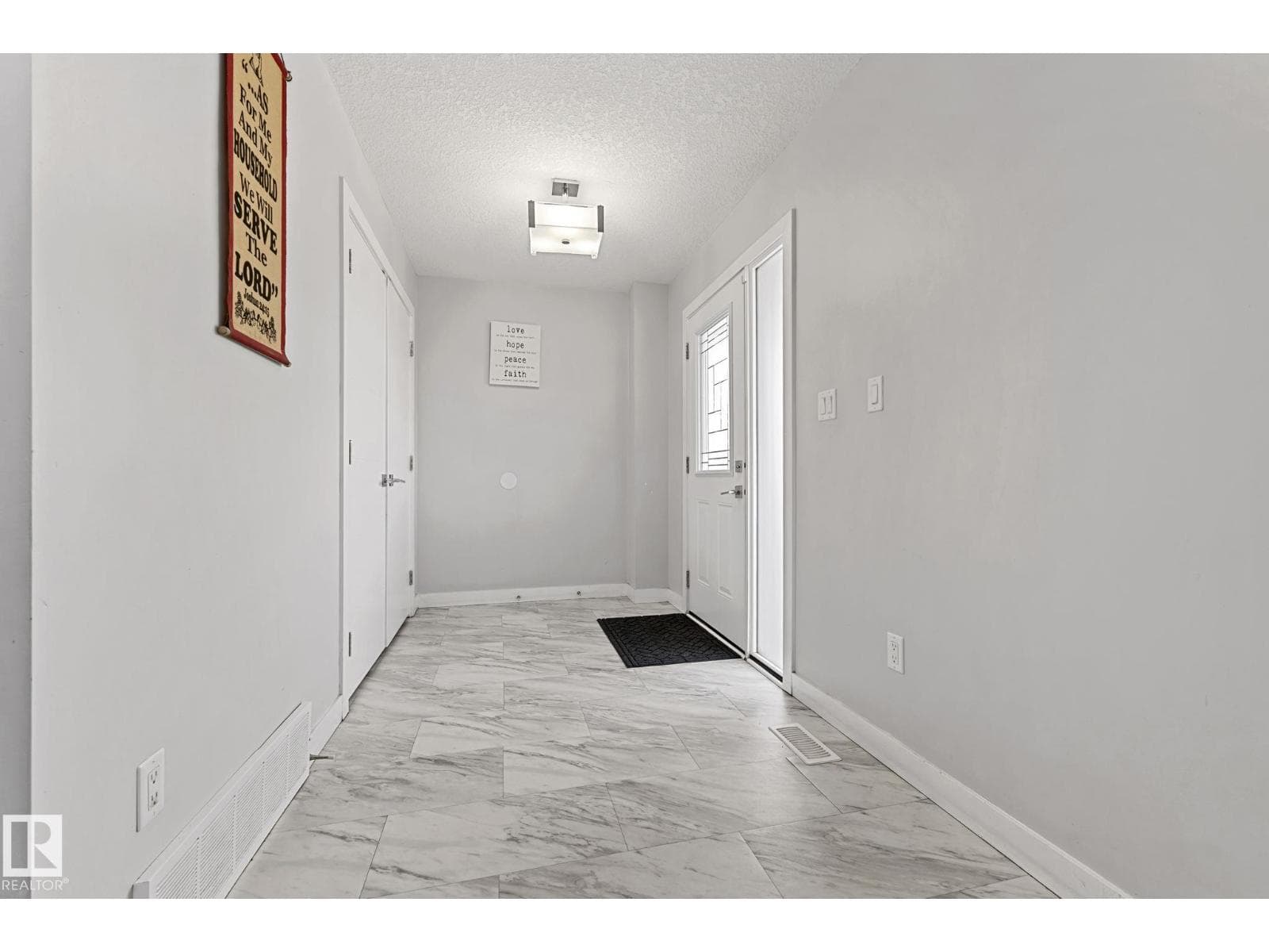 8955 150 ST NW — photo 2