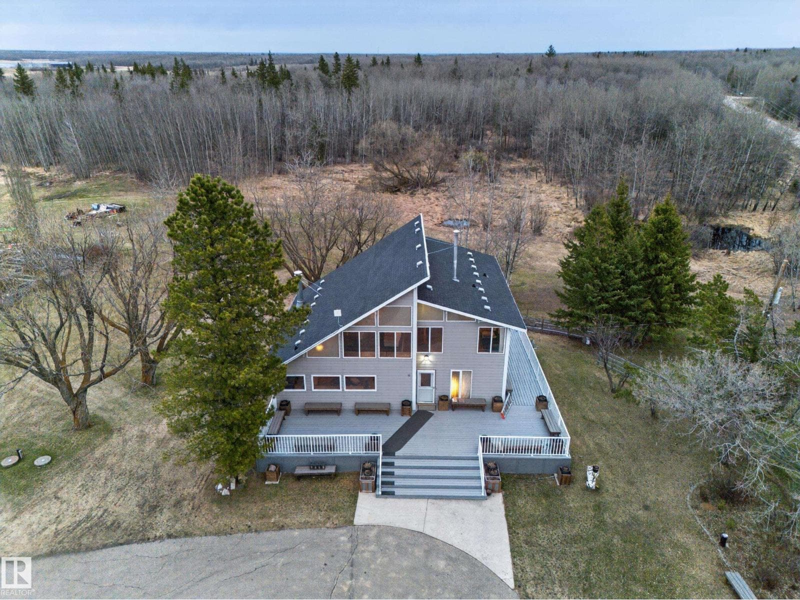 22250 TWP ROAD 512 — photo 5