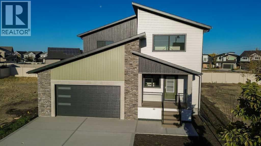 62 Eaton Crescent