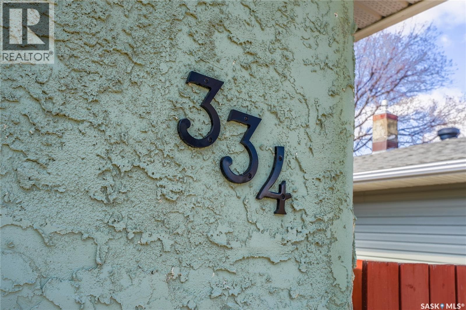 334 Robinson STREET — photo 3