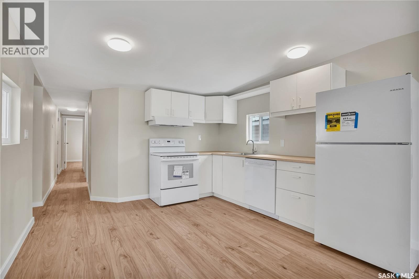 7 321 Dunlop STREET — photo 4