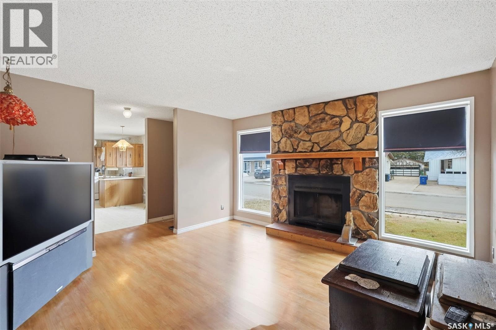 142 Heise CRESCENT — photo 5
