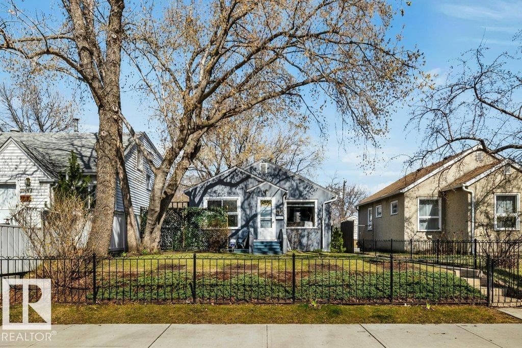 11445 68 ST NW