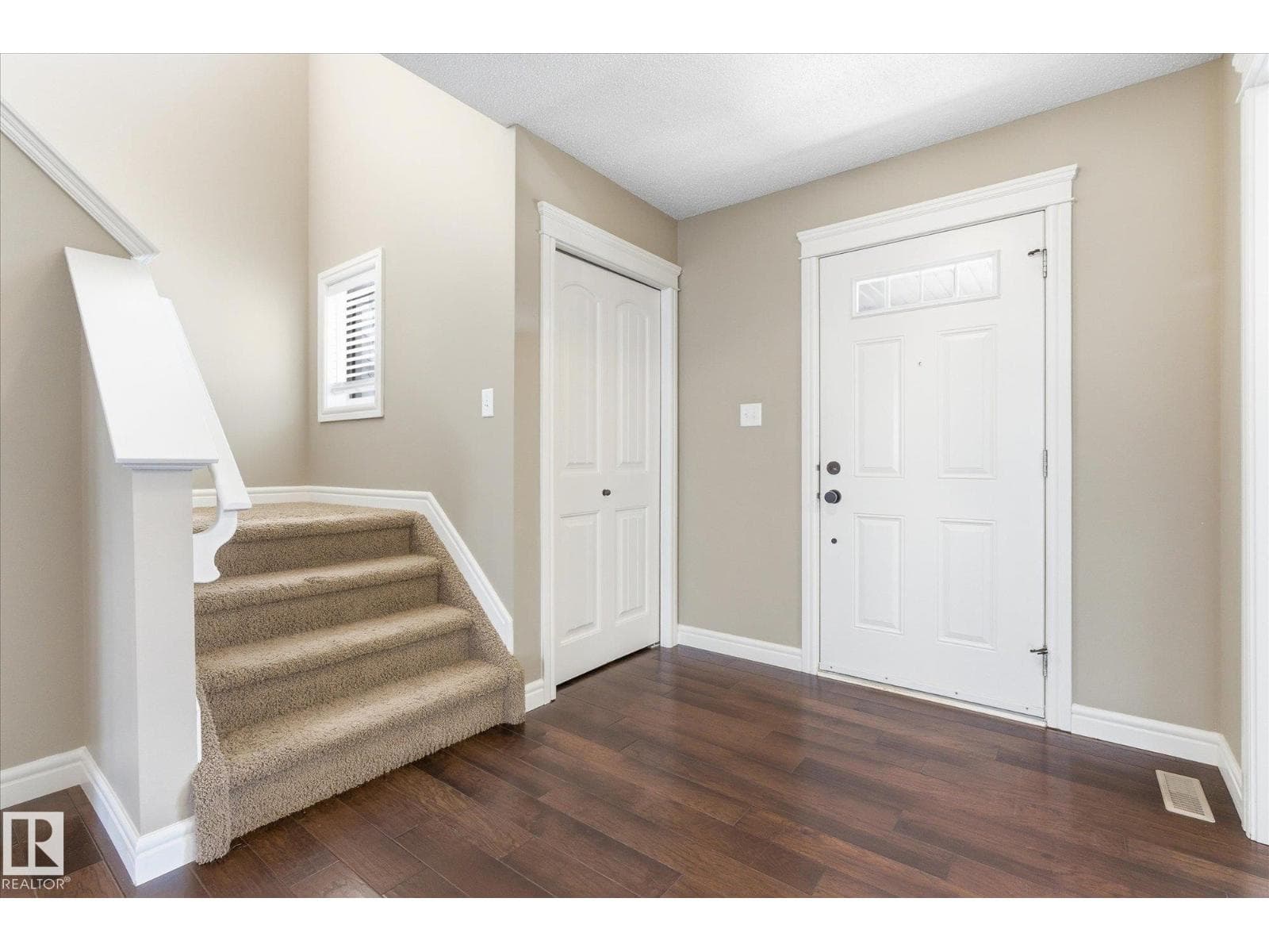 552 178A ST SW — photo 5