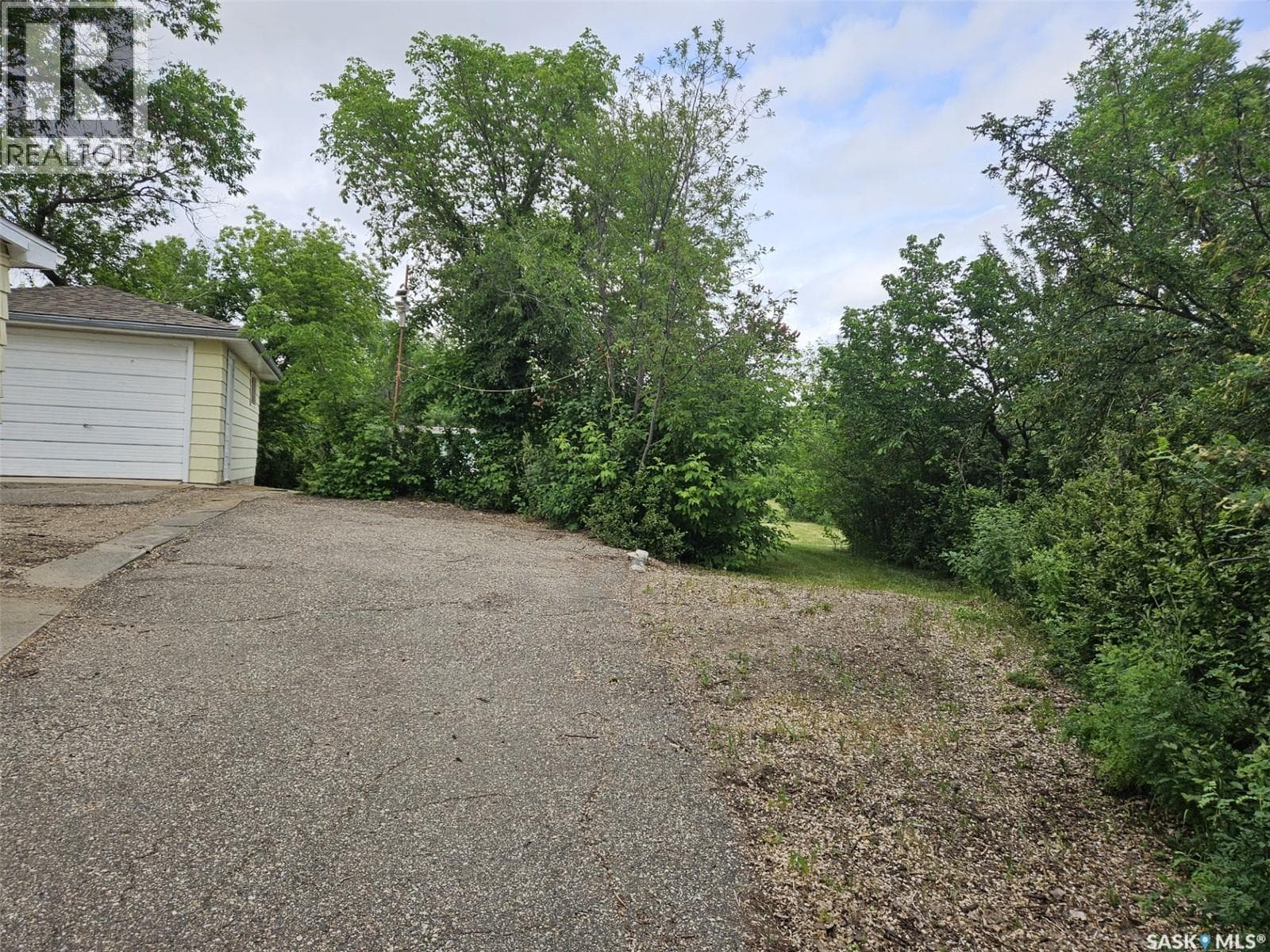 178 Lakeshore DRIVE — photo 4