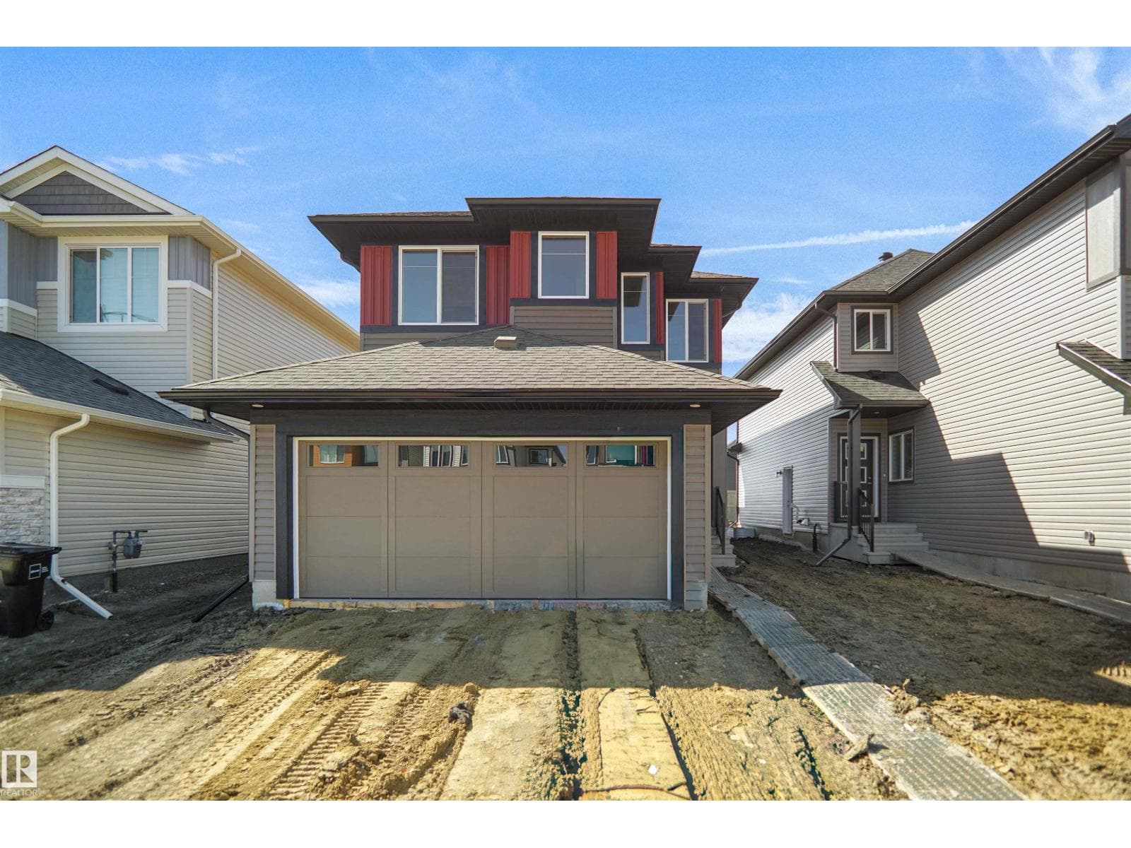 7235 182 AV NW — photo 2