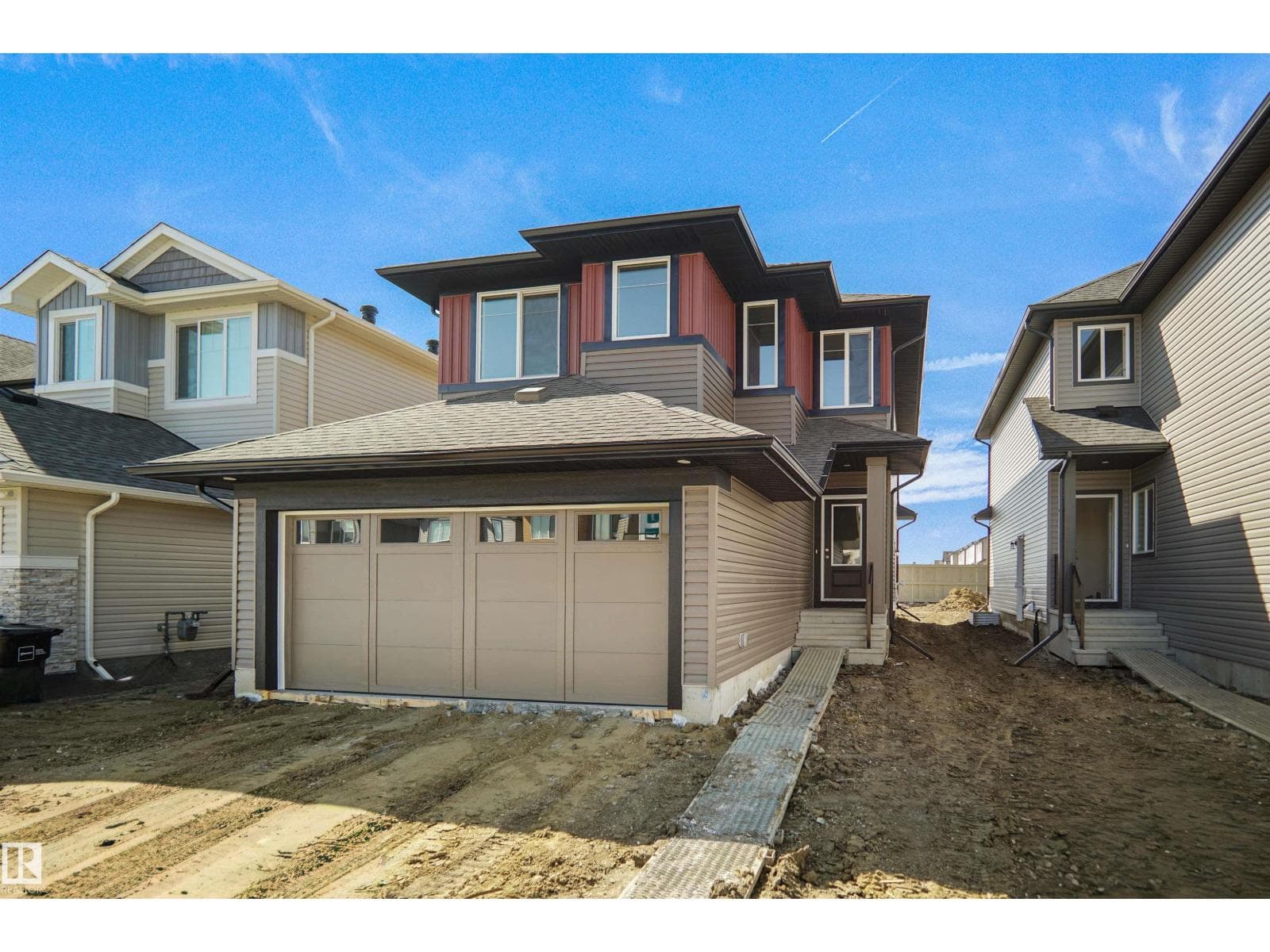 7235 182 AV NW