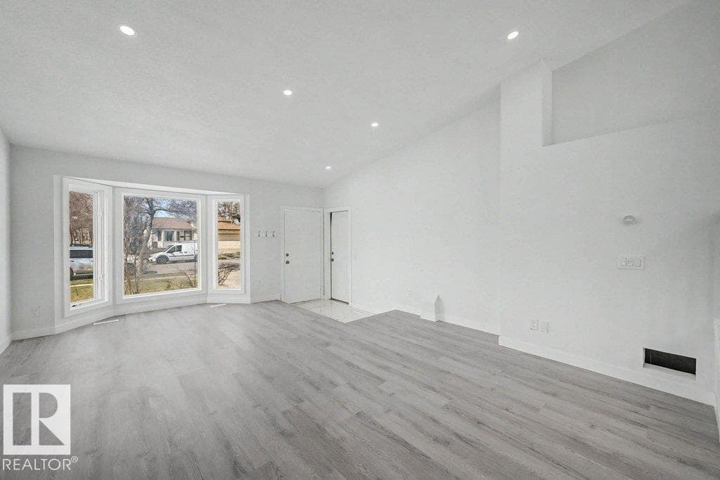 67a ARBOR CR — photo 4