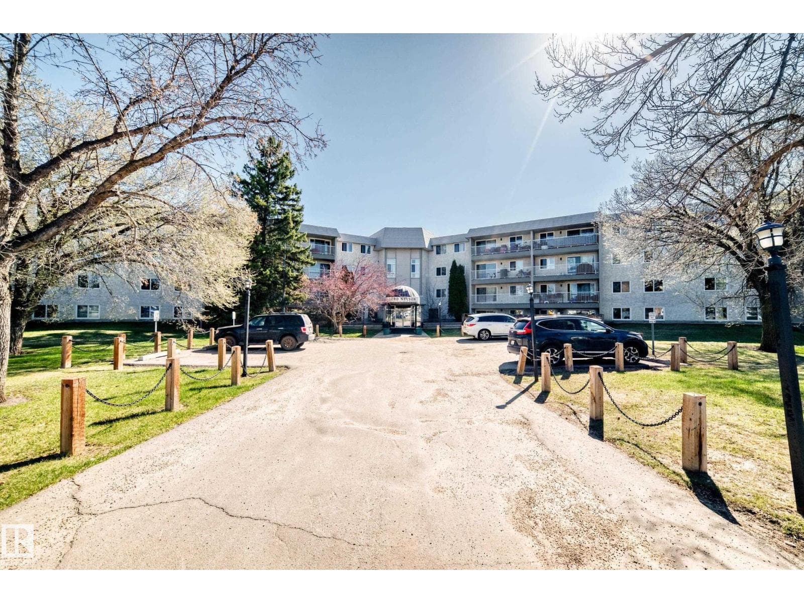 #423 5125 RIVERBEND RD NW