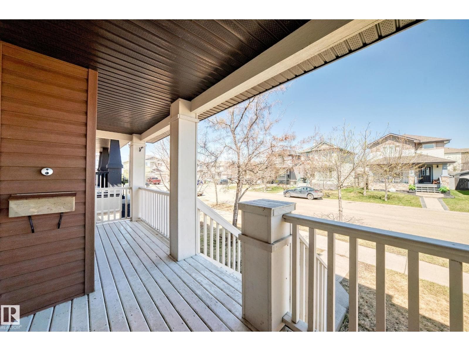 115 KEYSTONE LN — photo 4