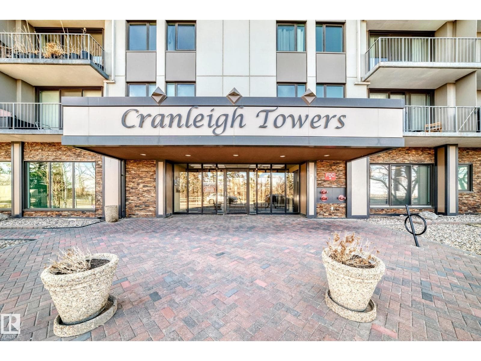 #405 10135 Saskatchewan DR NW NW — photo 5