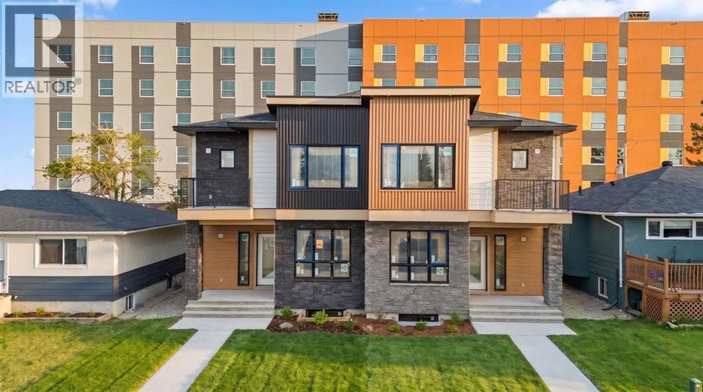 121 42 Avenue NE — photo 3