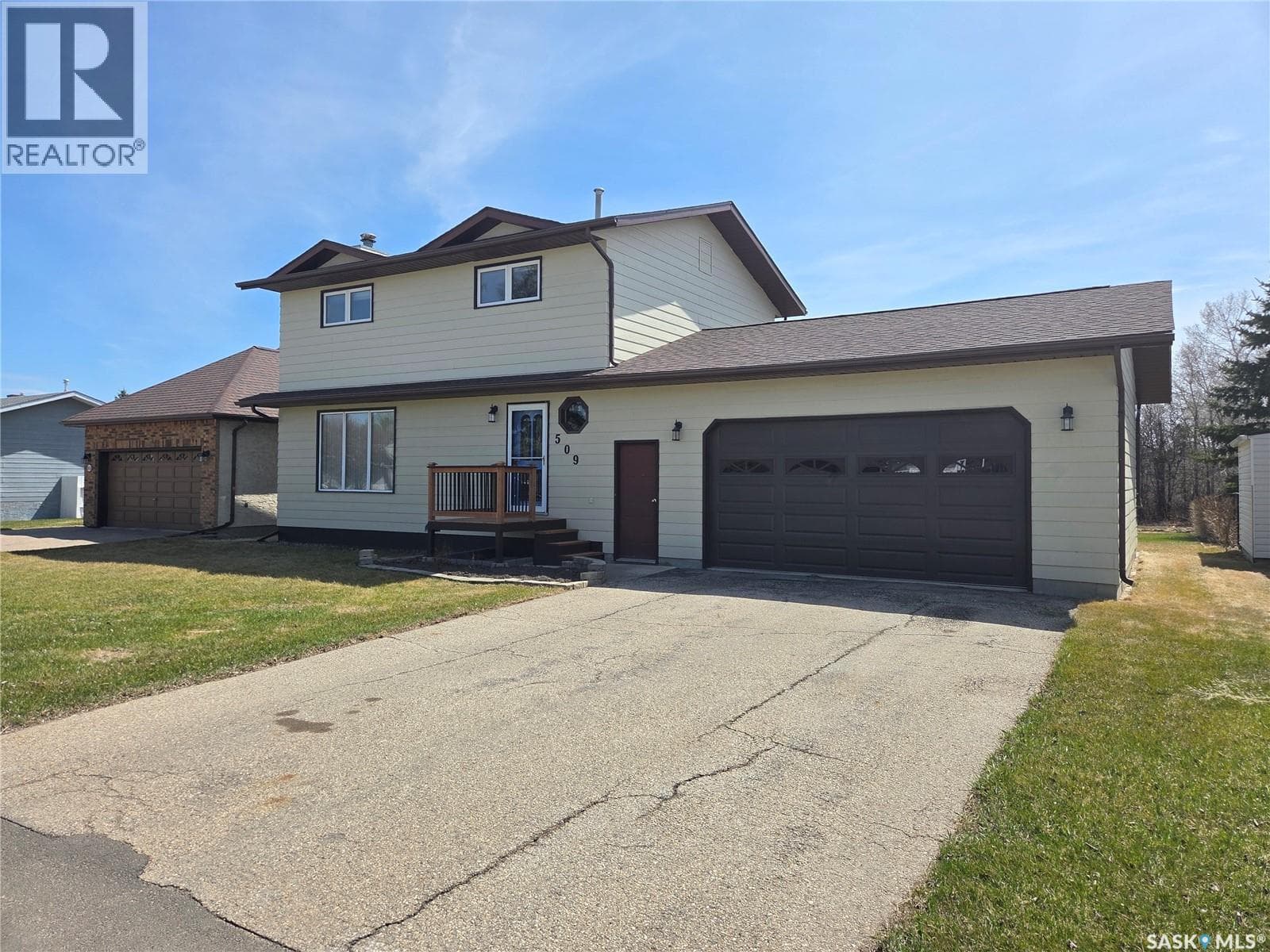509 Carlyle AVENUE — photo 4
