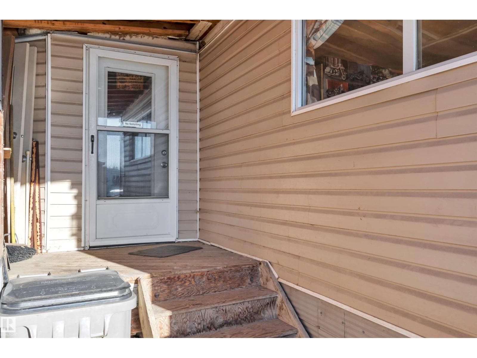 21 Calmar Mobile Home Park — photo 4