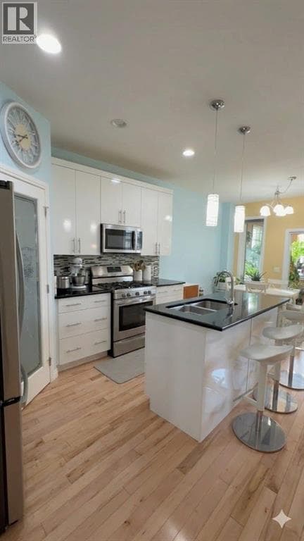 102 Athabasca Crescent — photo 5