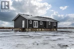 10 Jesse BAY — photo 2