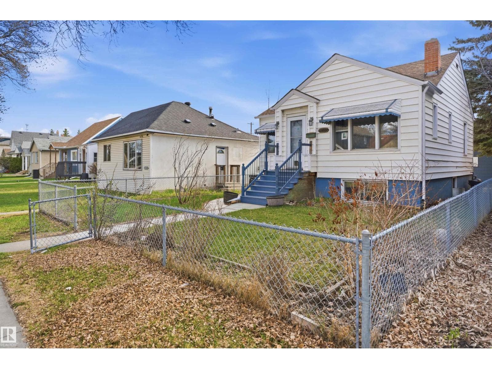 11617 89 Street NW — photo 4