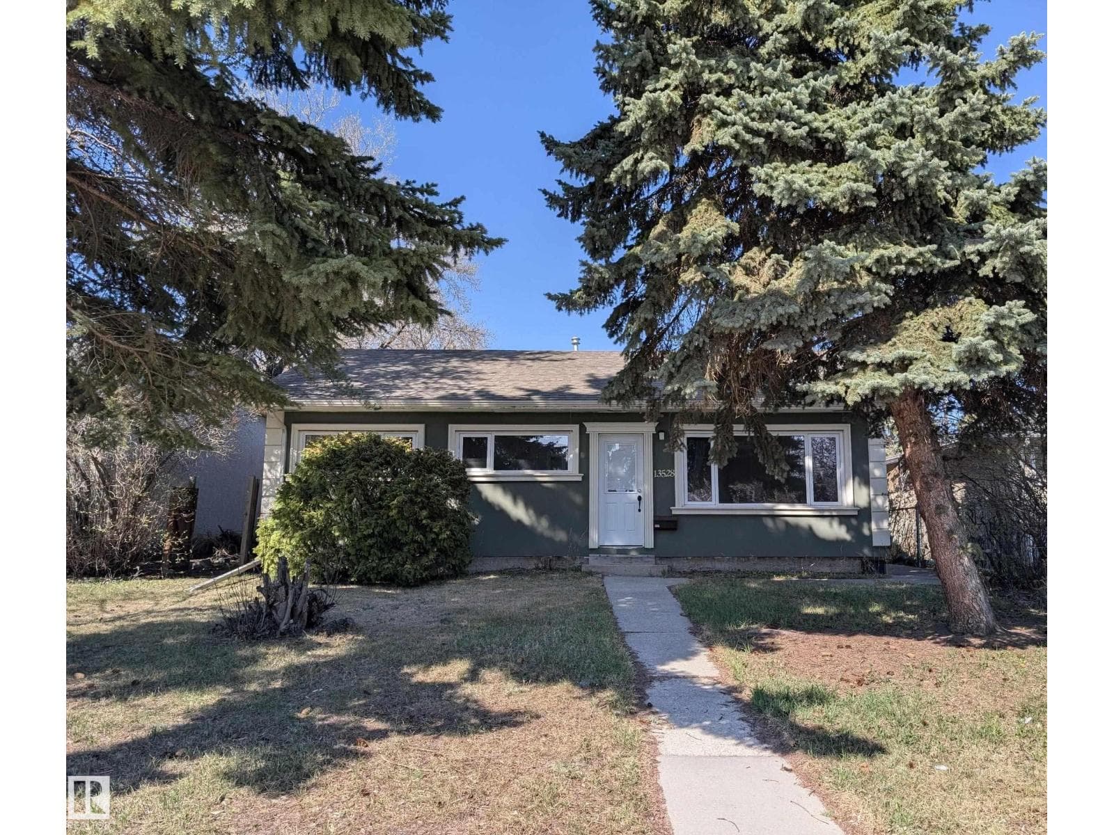 13528 139 ST NW