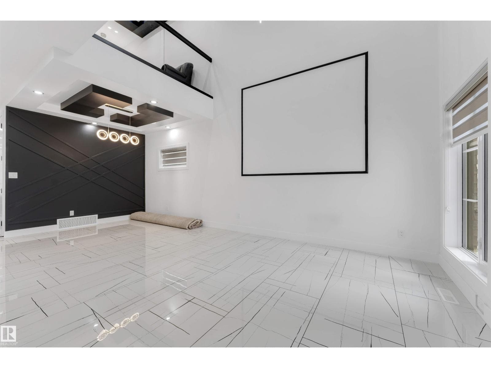 1827 17 AV NW — photo 4