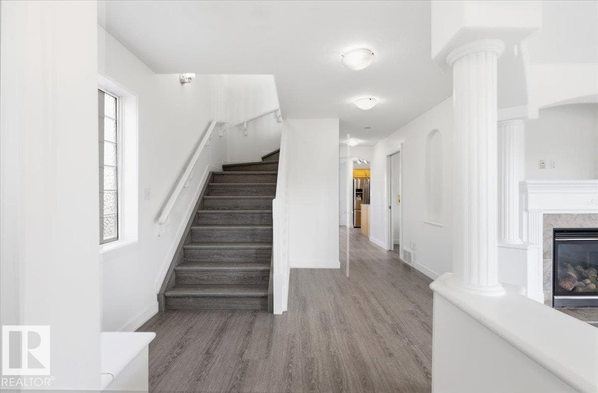 301 AVENA LI — photo 2