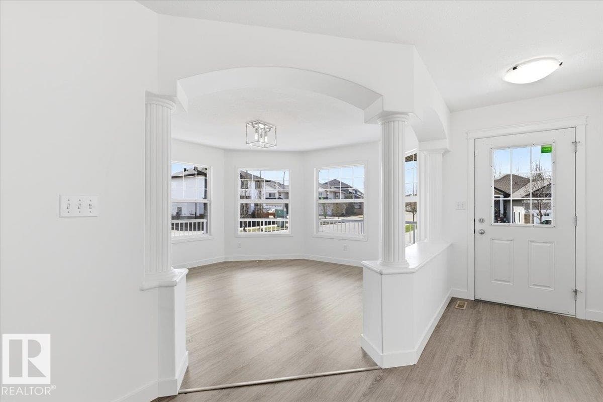 301 AVENA LI — photo 3