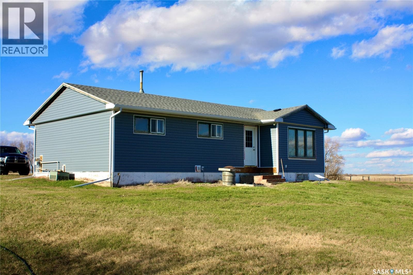 Nelson Acreage — photo 2