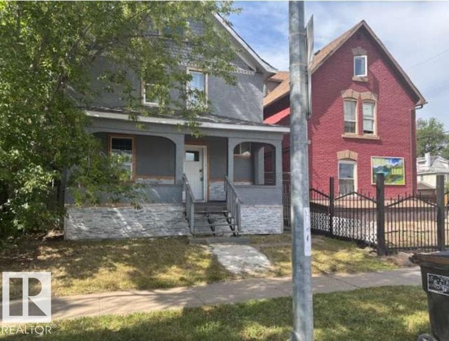 10730 92 ST NW