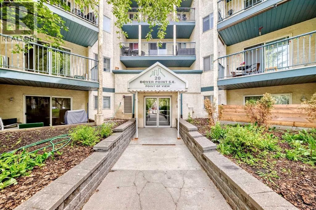 314, 20 Dover Point SE