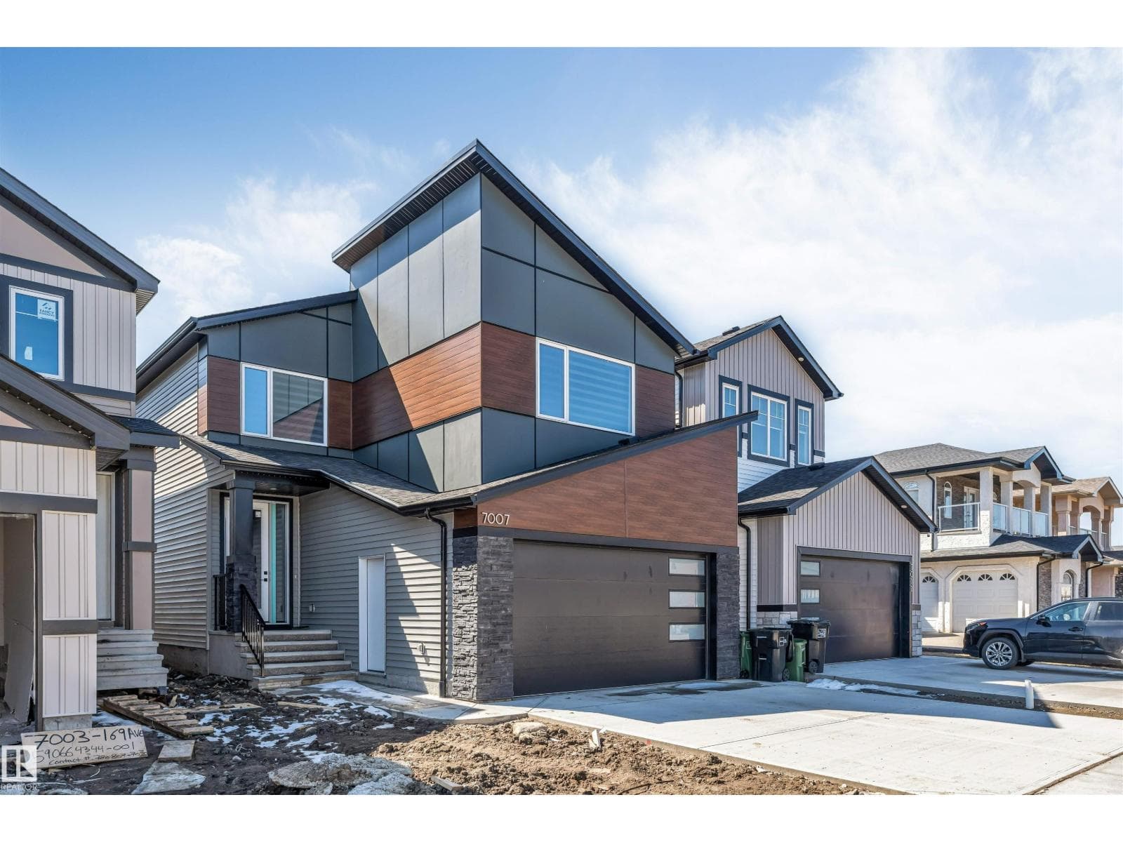 7007 169 AV NW NW