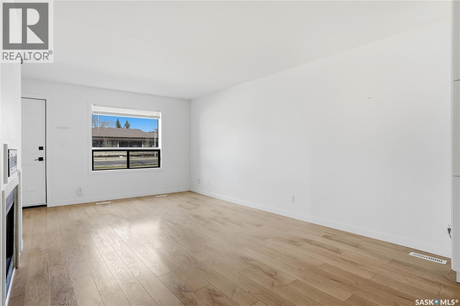 6501 Rochdale BOULEVARD — photo 4
