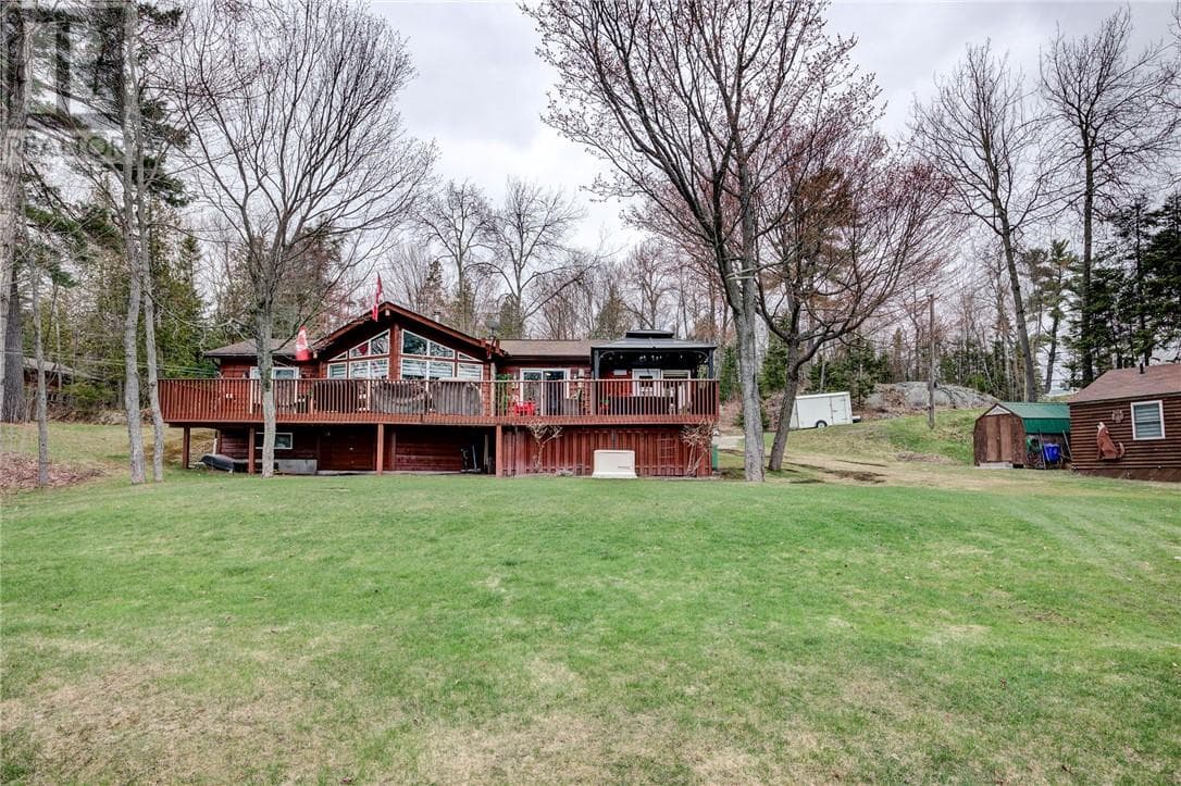630 Lacloche Lake Rd