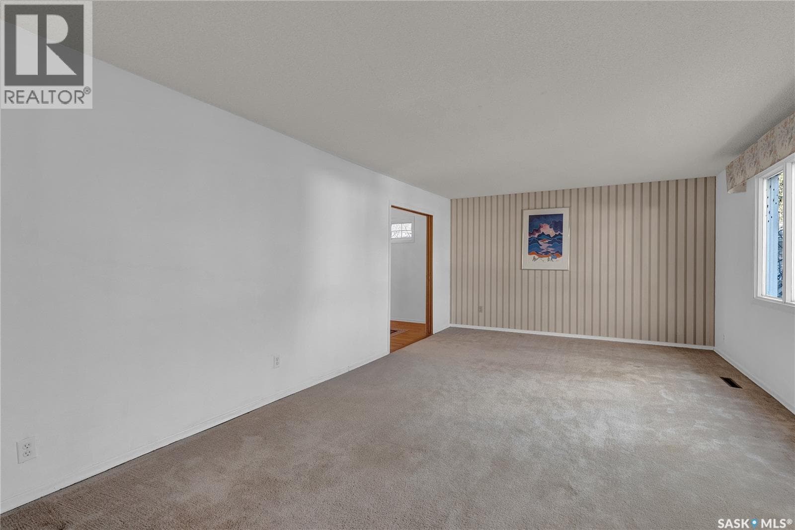 3047 Whitmore AVENUE — photo 5