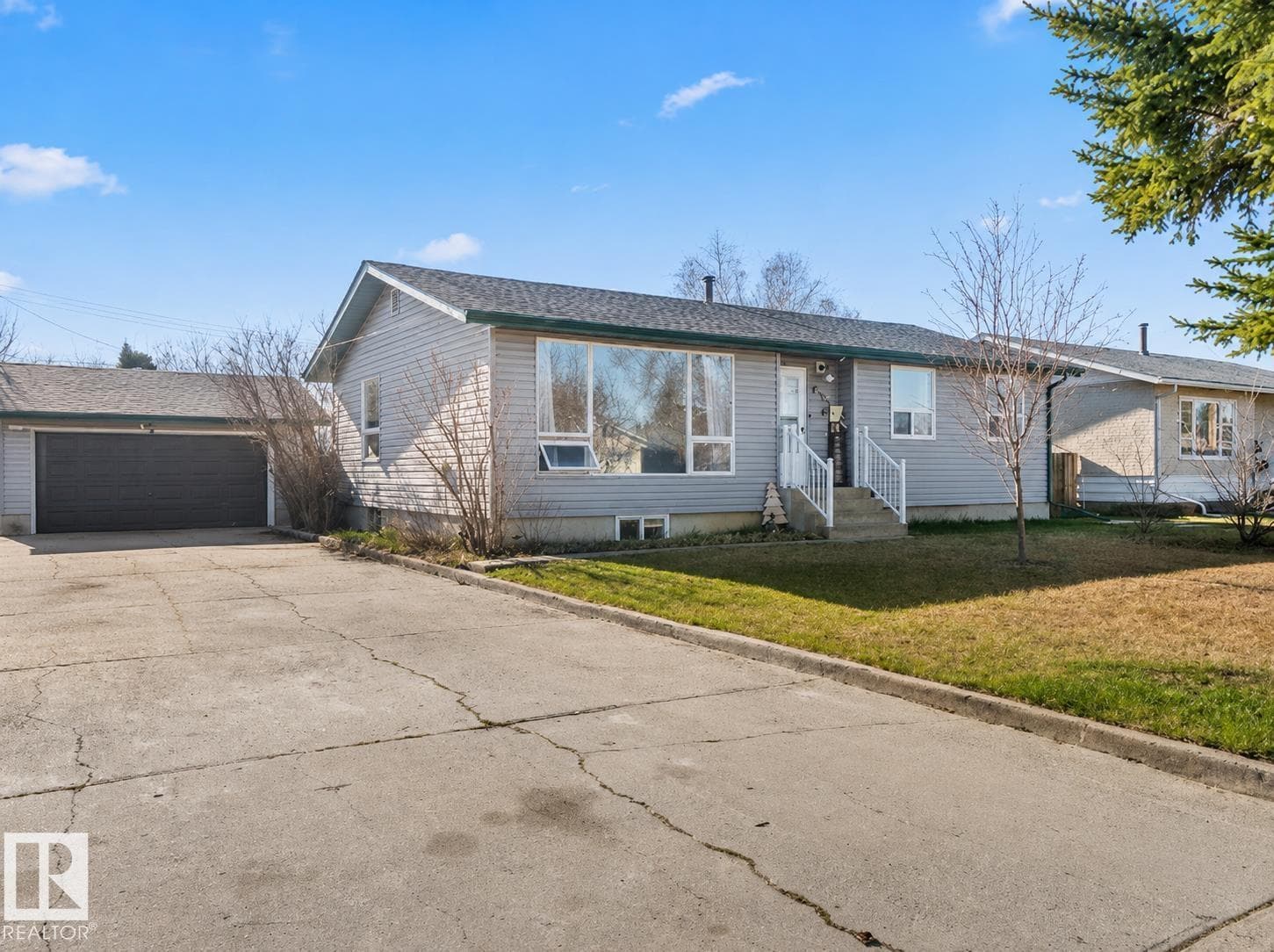 4908 59 ST