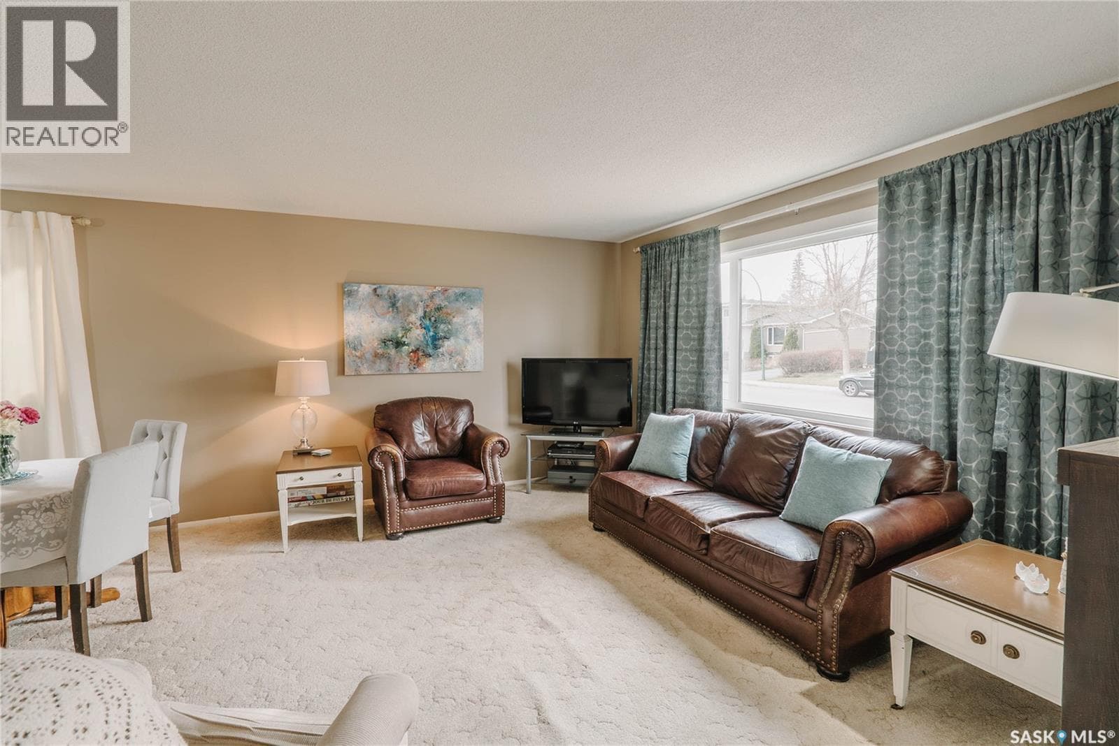 134 MacLean CRESCENT — photo 3