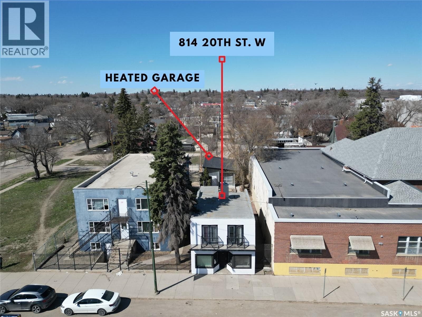 814 20th STREET W