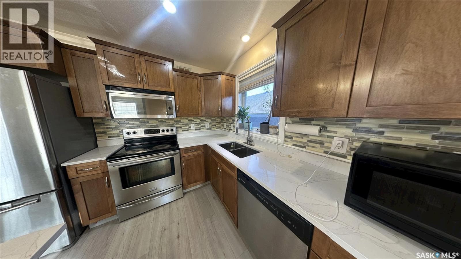 415 Coad MANOR — photo 5