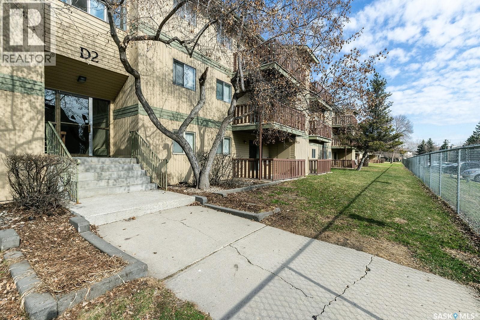 102D2 1121 McKercher DRIVE — photo 2