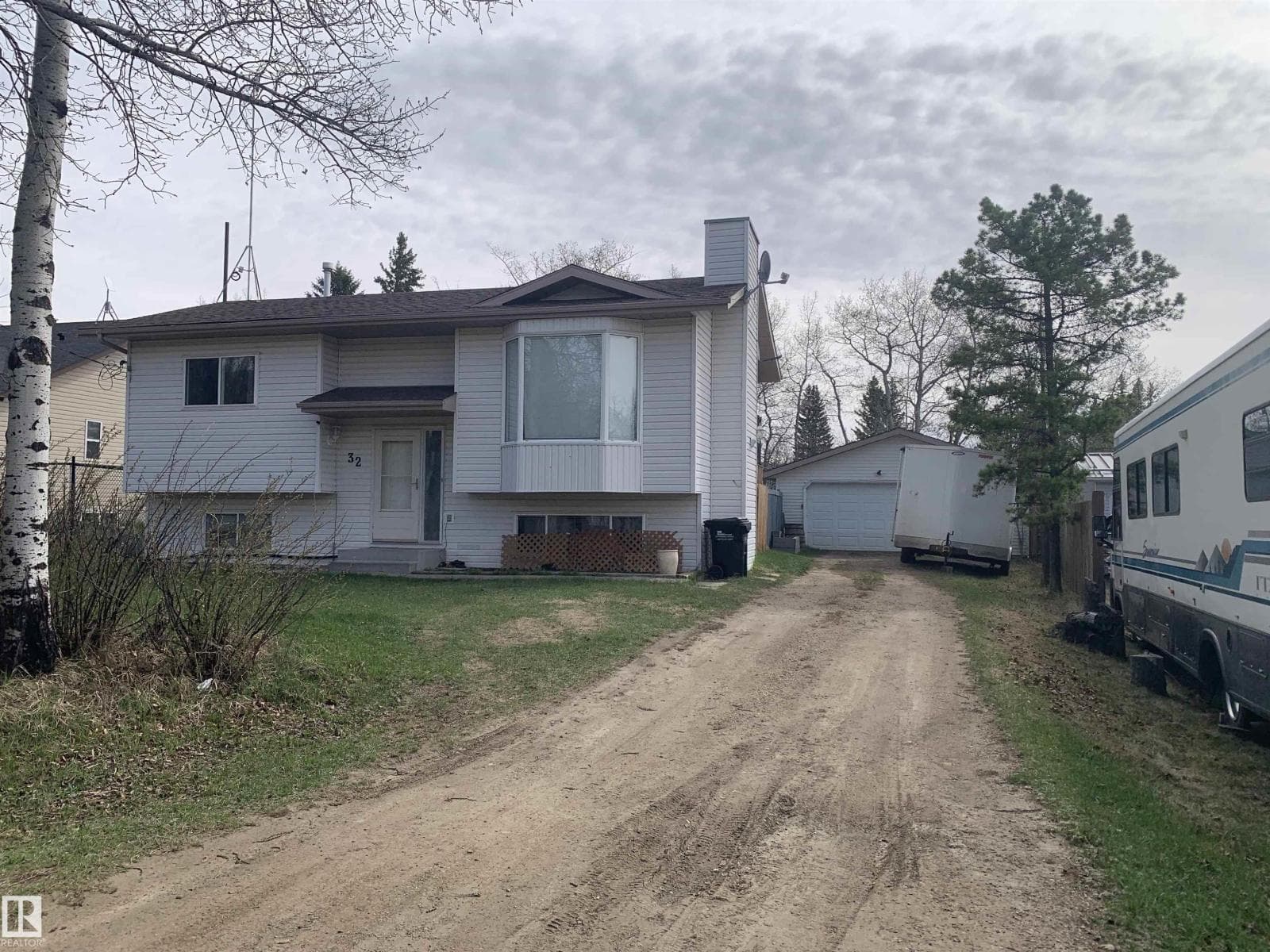 #32 51551 RGE ROAD 212A