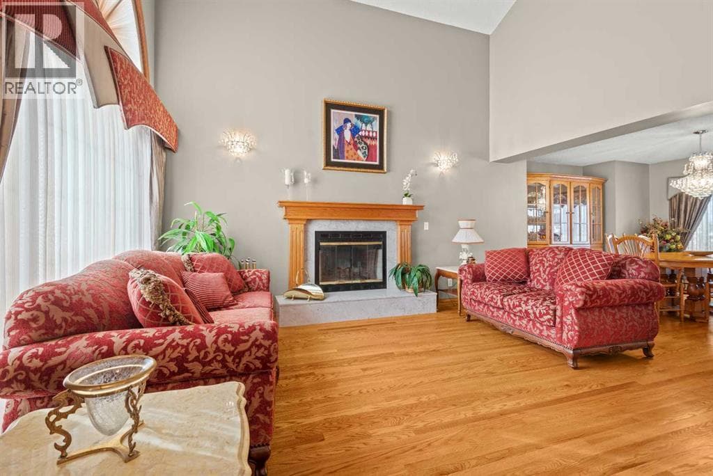 814 8 Street NE — photo 5